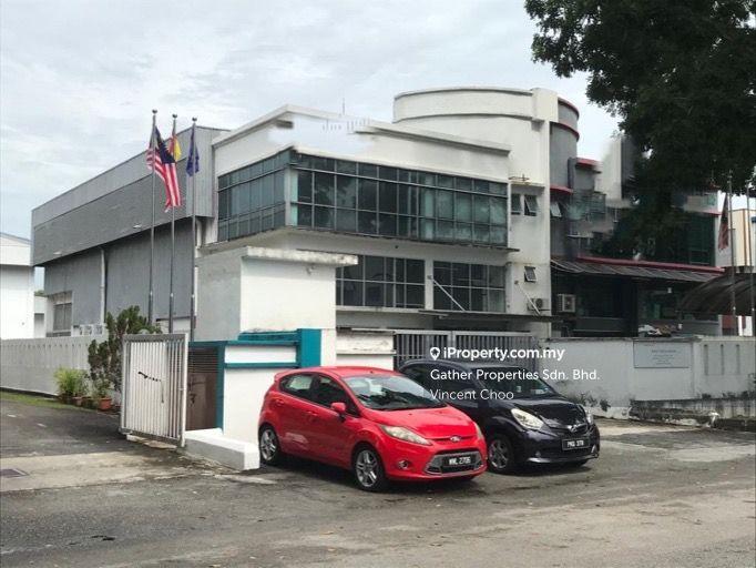 Semi-D factory for Rent