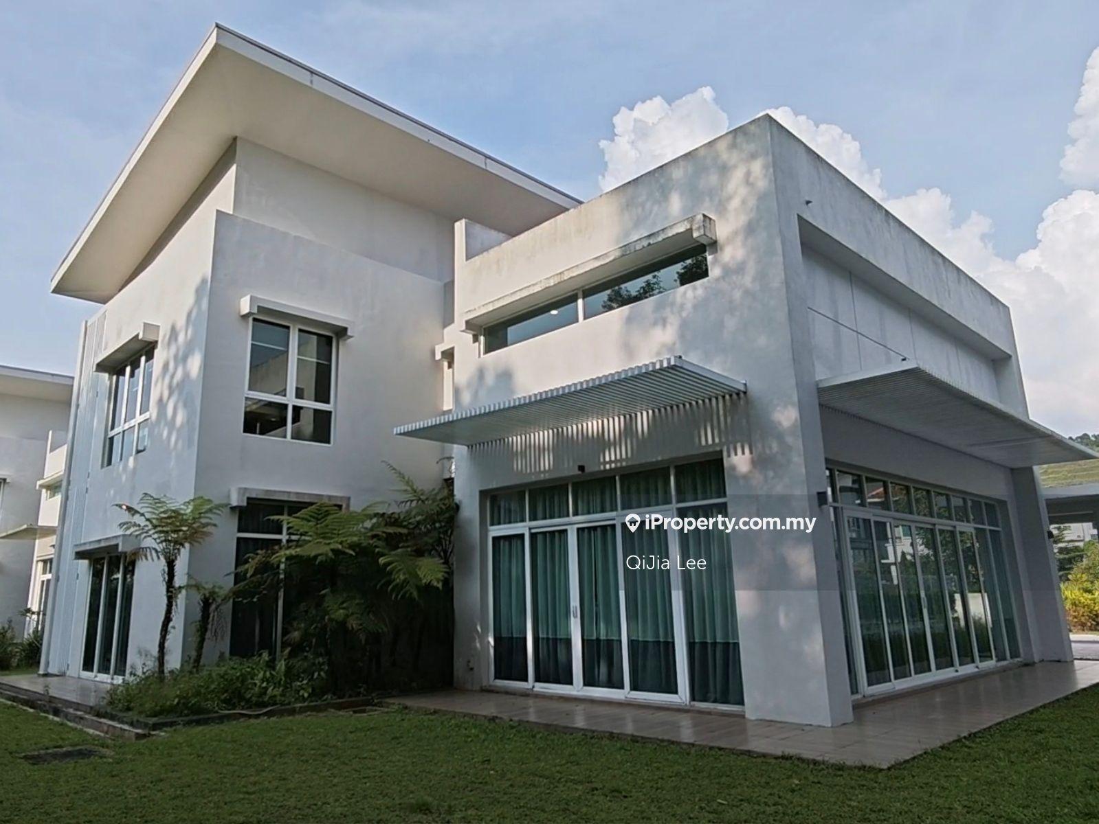 Luxury Bungalow For Sale @ Bukit Jelutong, Shah Alam