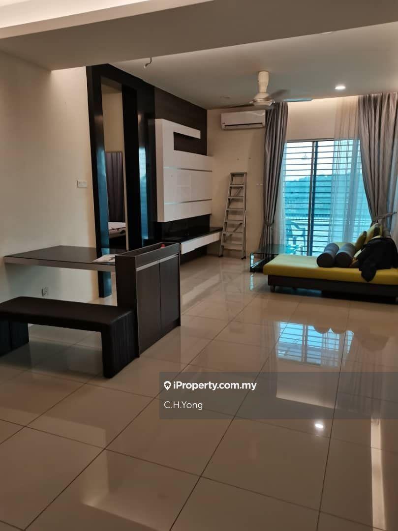 Big unit with patio garden for sale