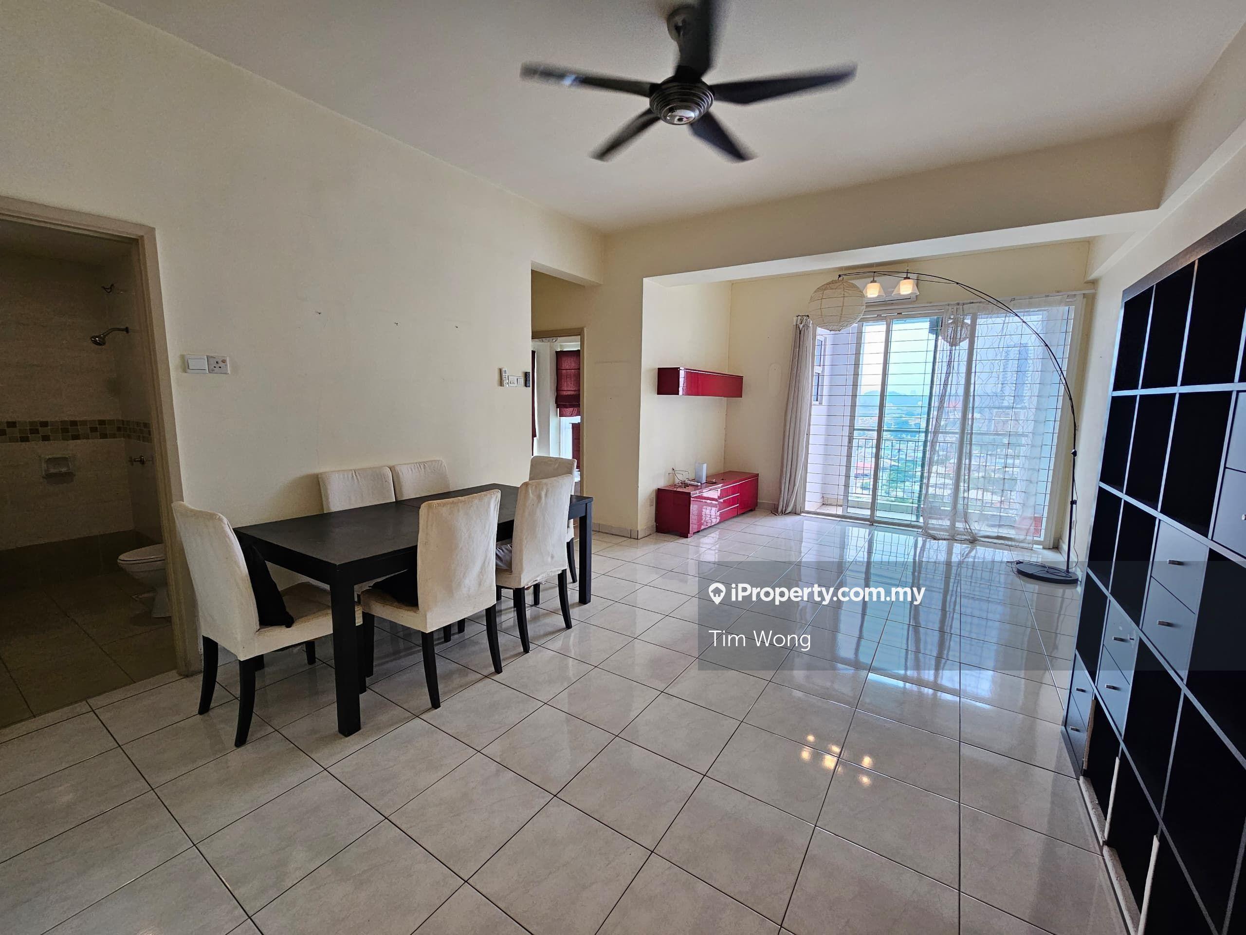 Rare corner lot! With unblock view. Value for money