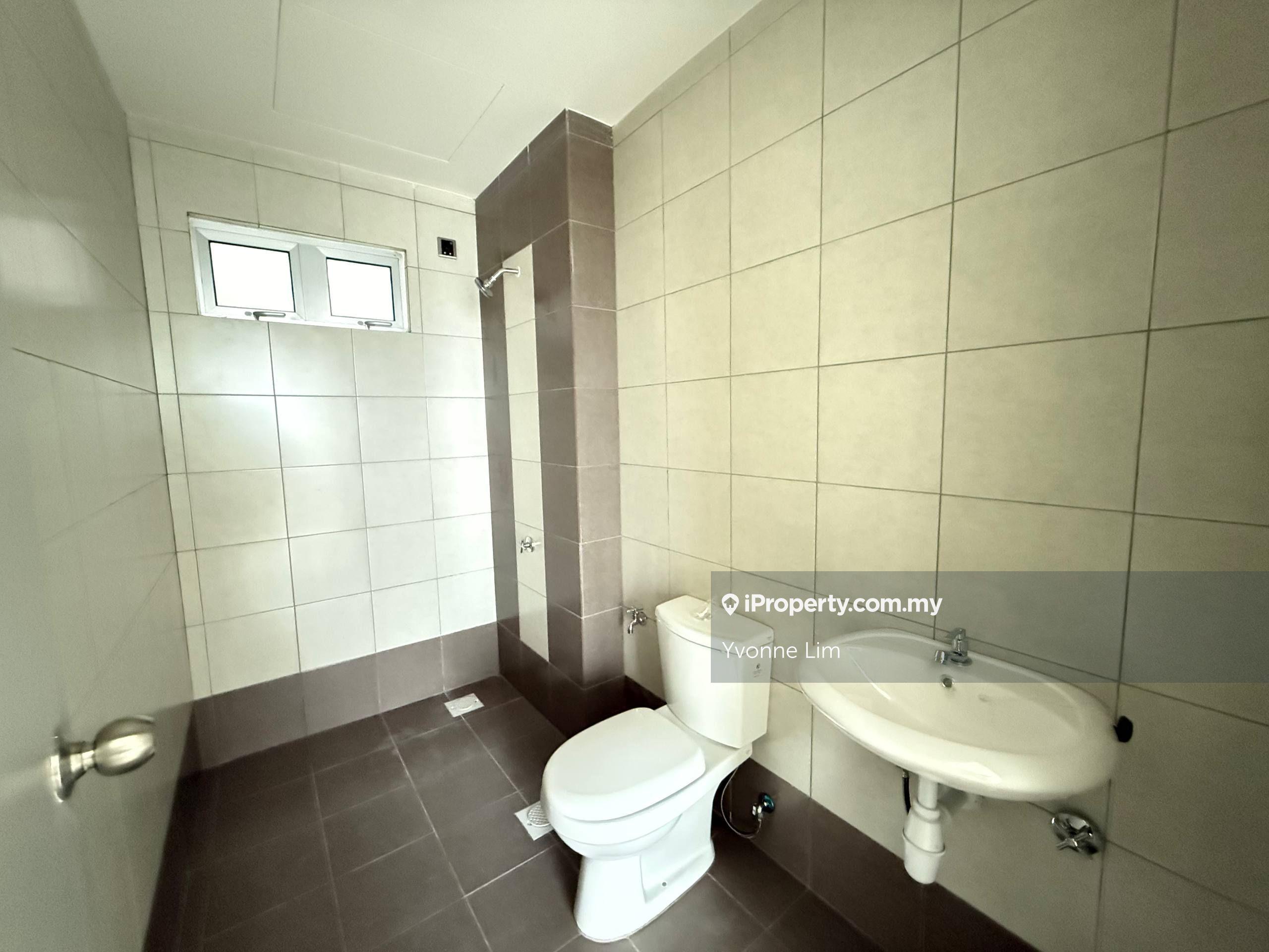 One 49 residence, jb town, 3 bedrooms, bare unit, just collect key uni