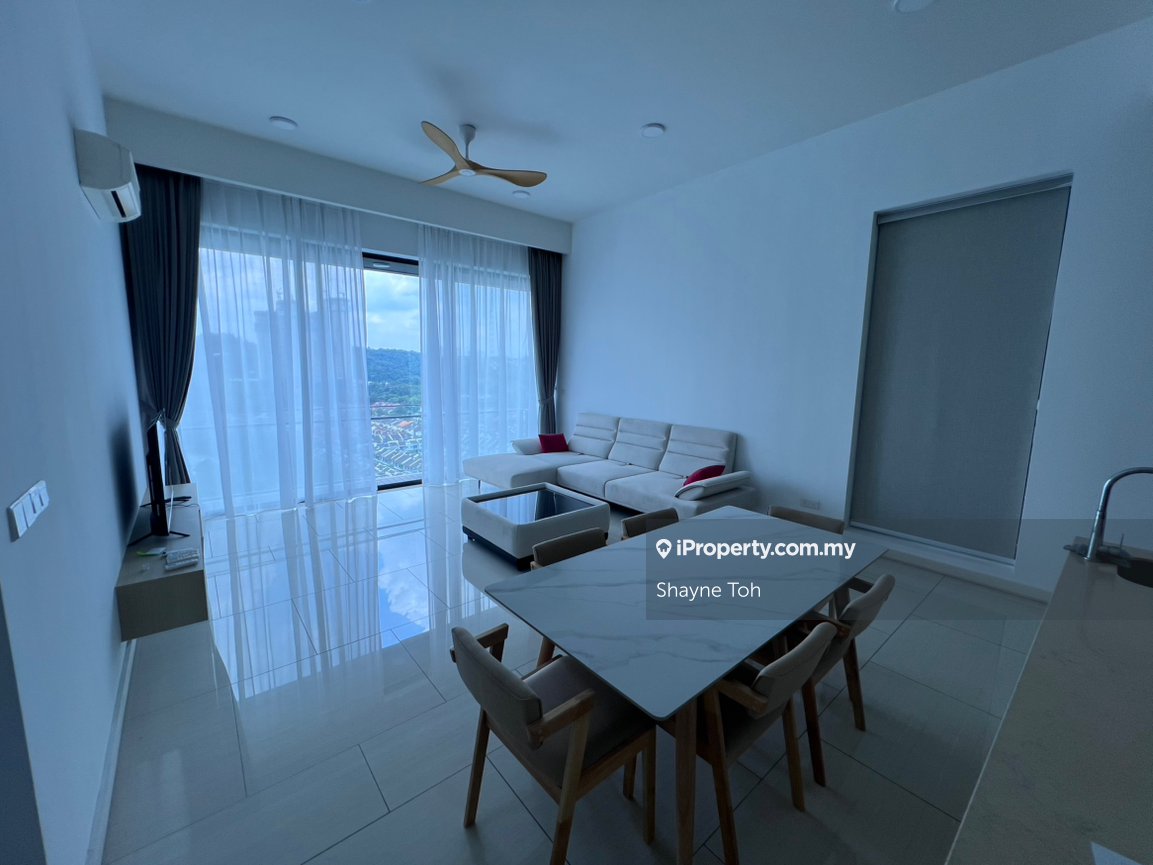 Exquisite Living at One Central Park