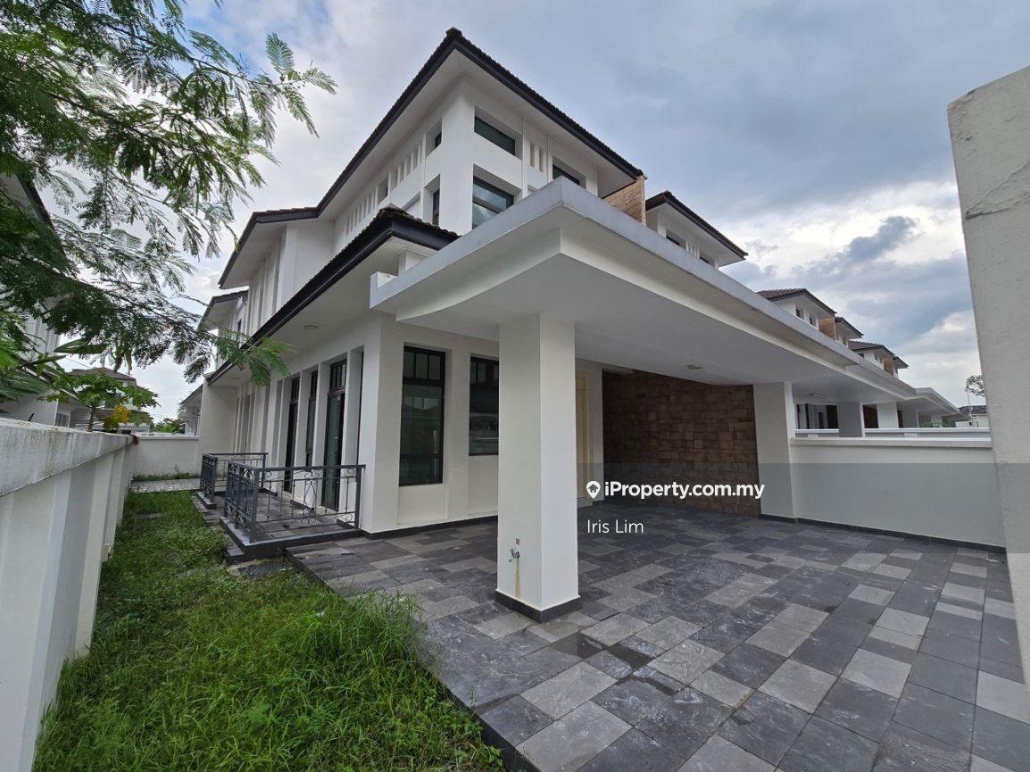 Good condition cluster house for sale