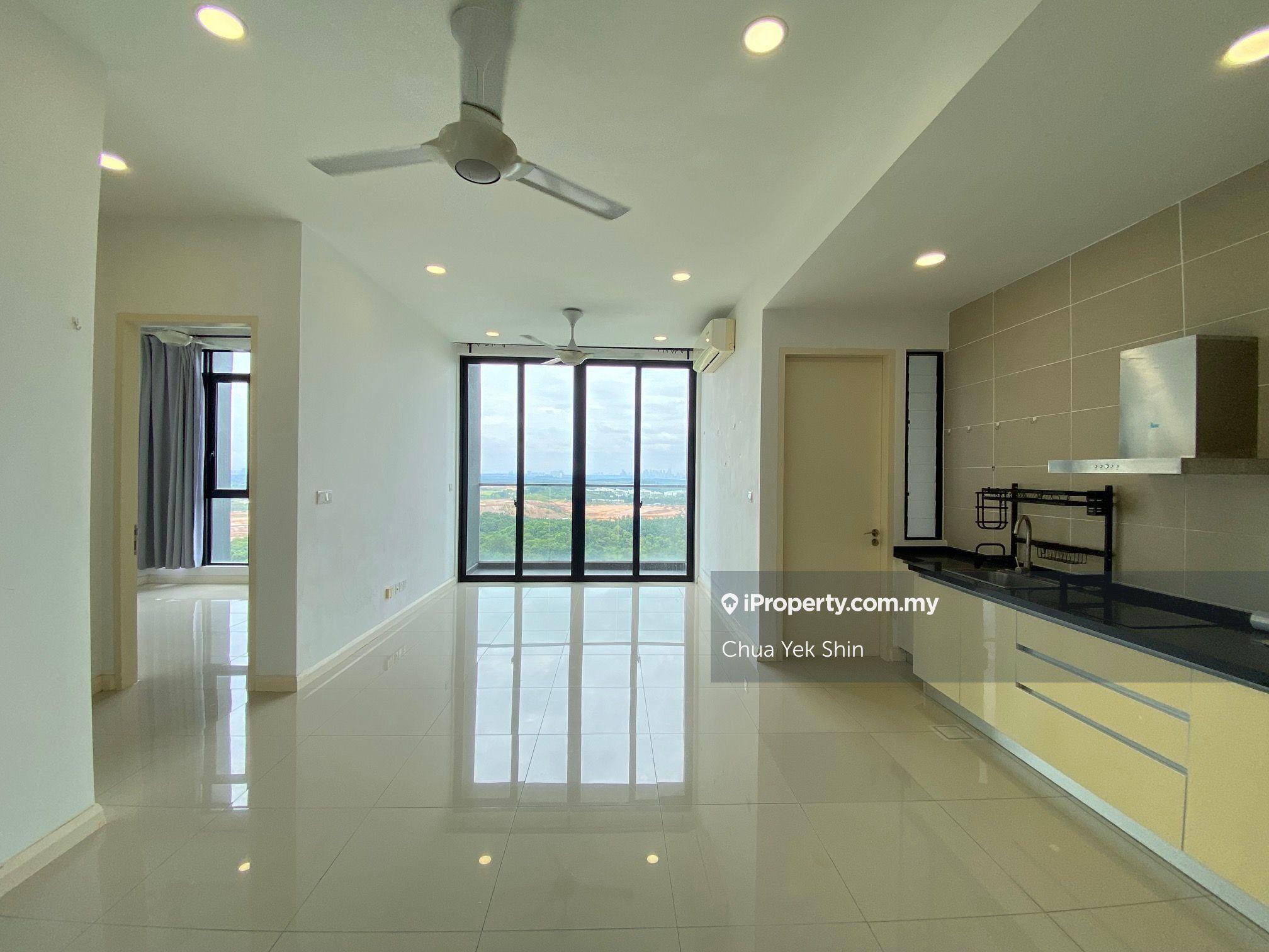 High Floor Lake View Unit