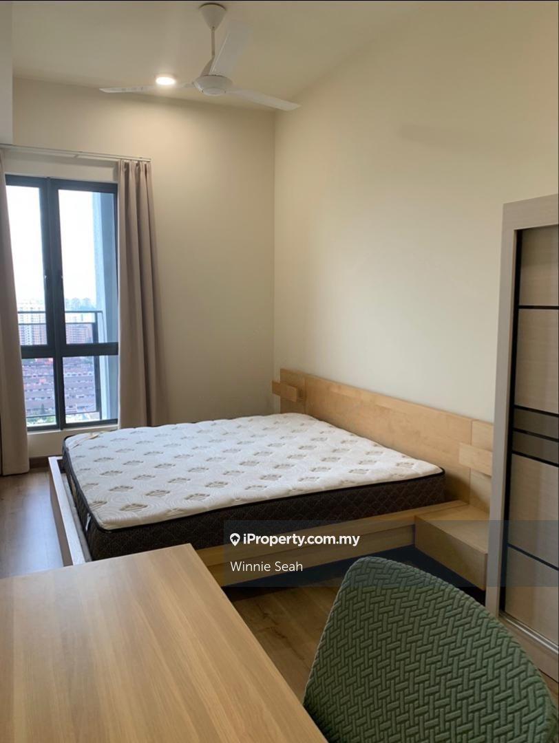 Dual key Fully Furnished @ 8th & Stellar, Sri Petaling for Sale