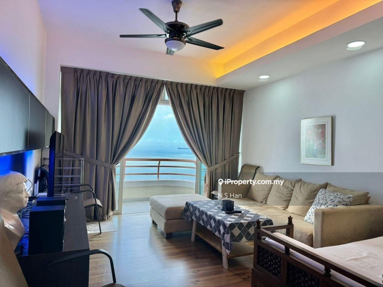 Renovated Ocean Palms 3 room with furnished Seaview Freehold