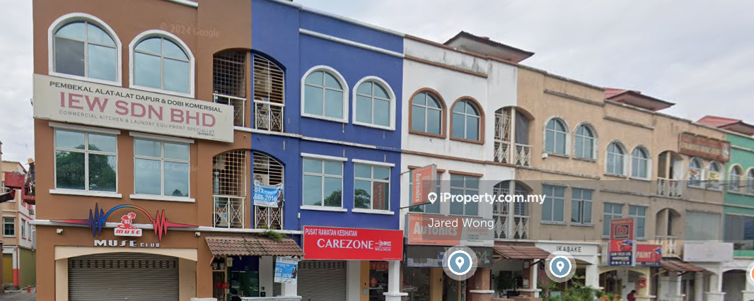 Prime Location Freehold 3storey Shop Office @ Bandar Puteri Puchong!!