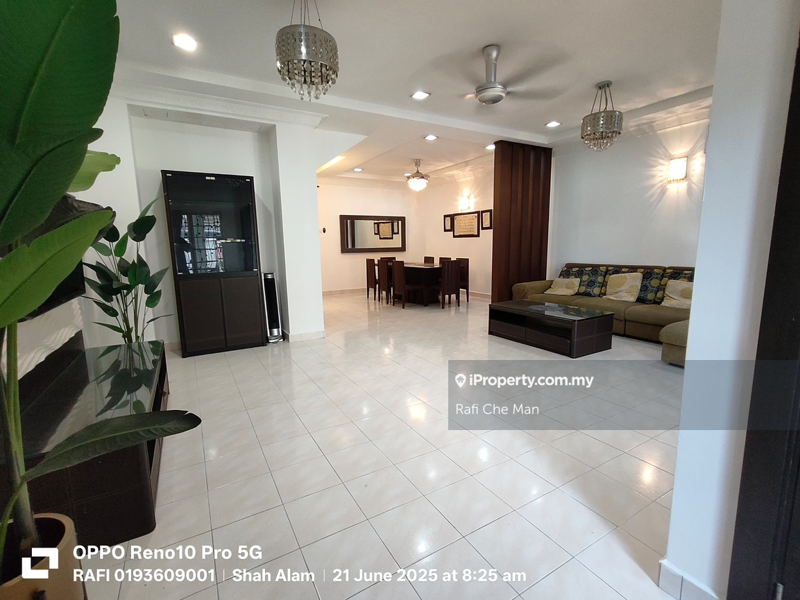 Beautiful fully furnished denai alam