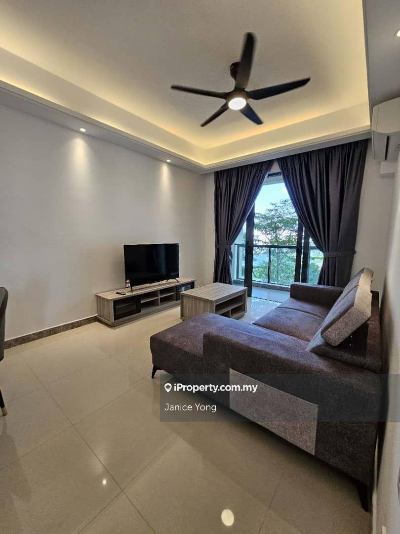 Very Good Condition,Convenient Location