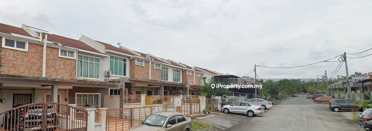 Taman Pelangi Semenyih House for Sale, 2 Storey at Pelangi Semenyih 2