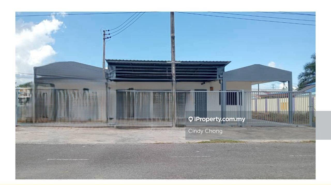 2 units of Single Storey Semi Detached House 