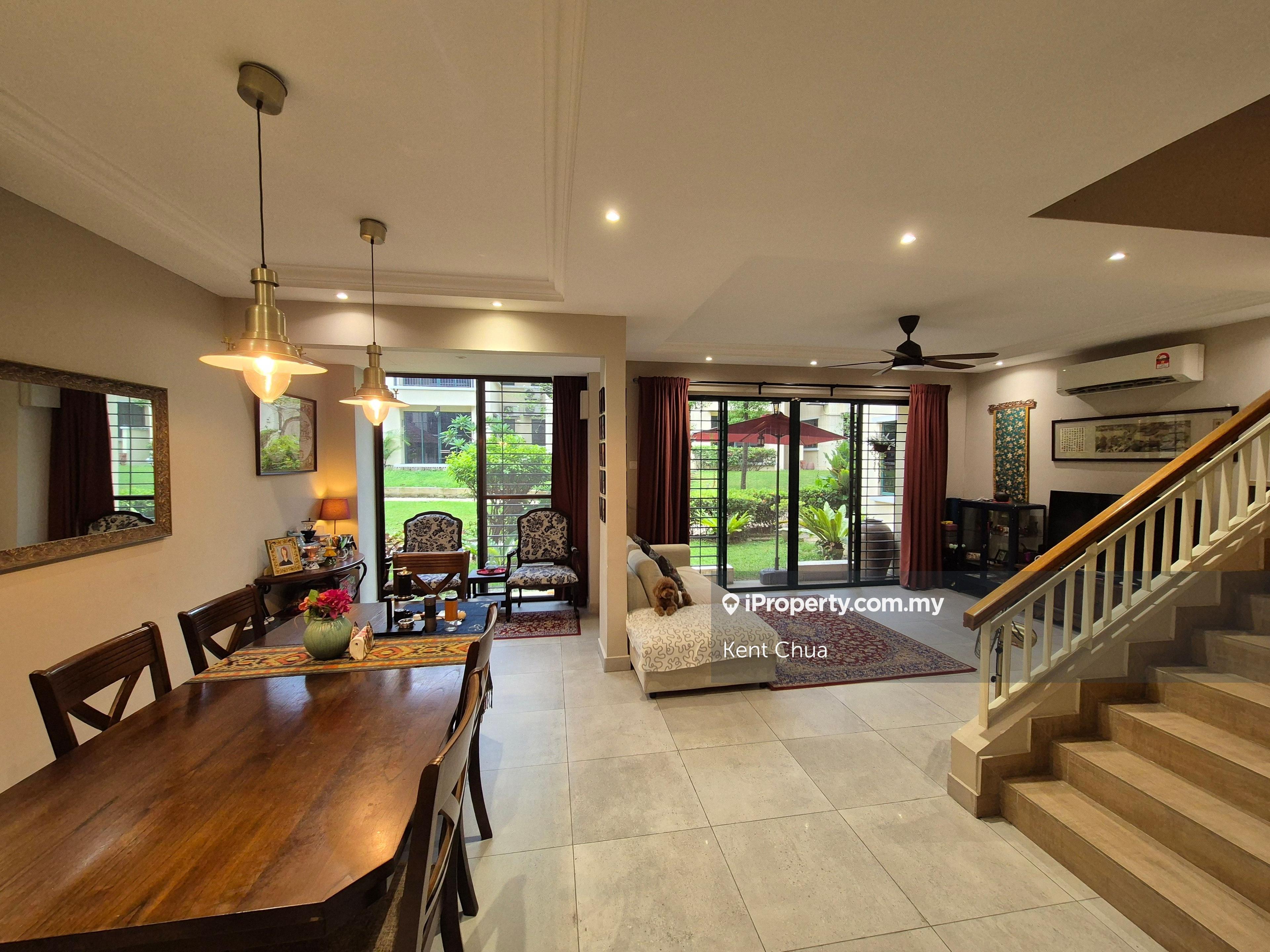 Limited well renovated, fully furnished and move in condition unit!