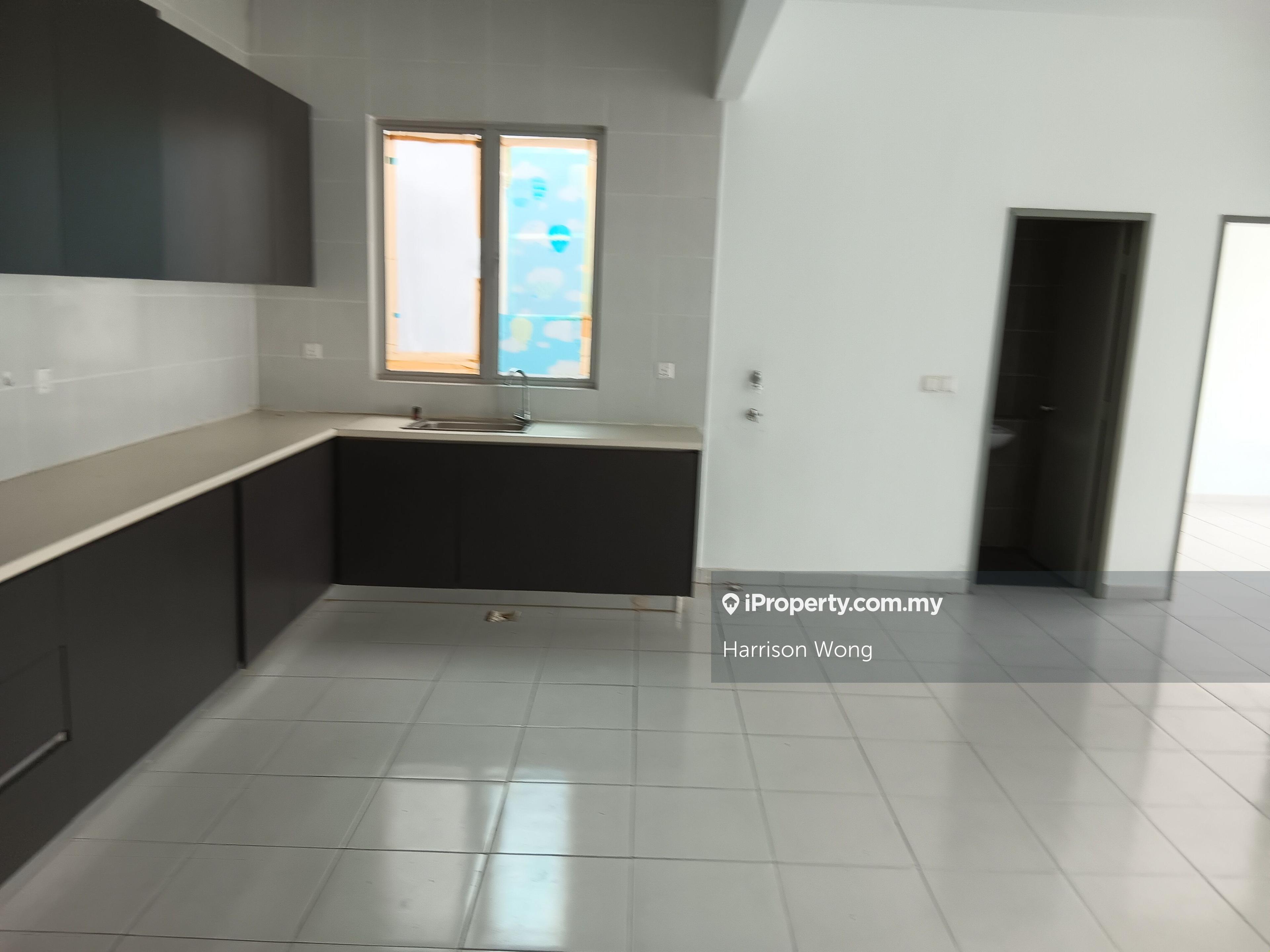 Pangsapuri Idaman Abadi, Persiaran Tropicana Heights, Semenyih.