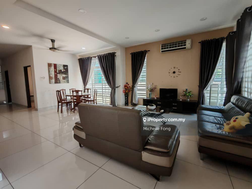Fully Furnish, Renovated unit,gated Guarded