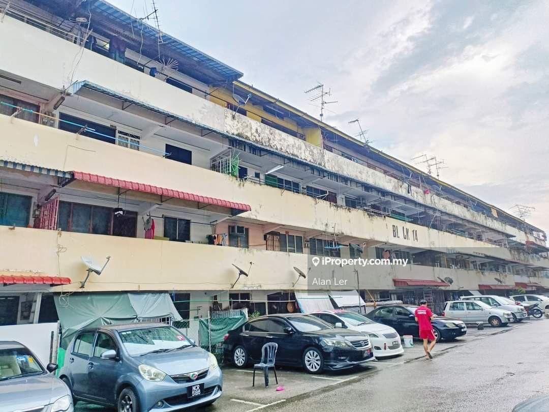 Middle Floor Tun Aminah Flat For Sale