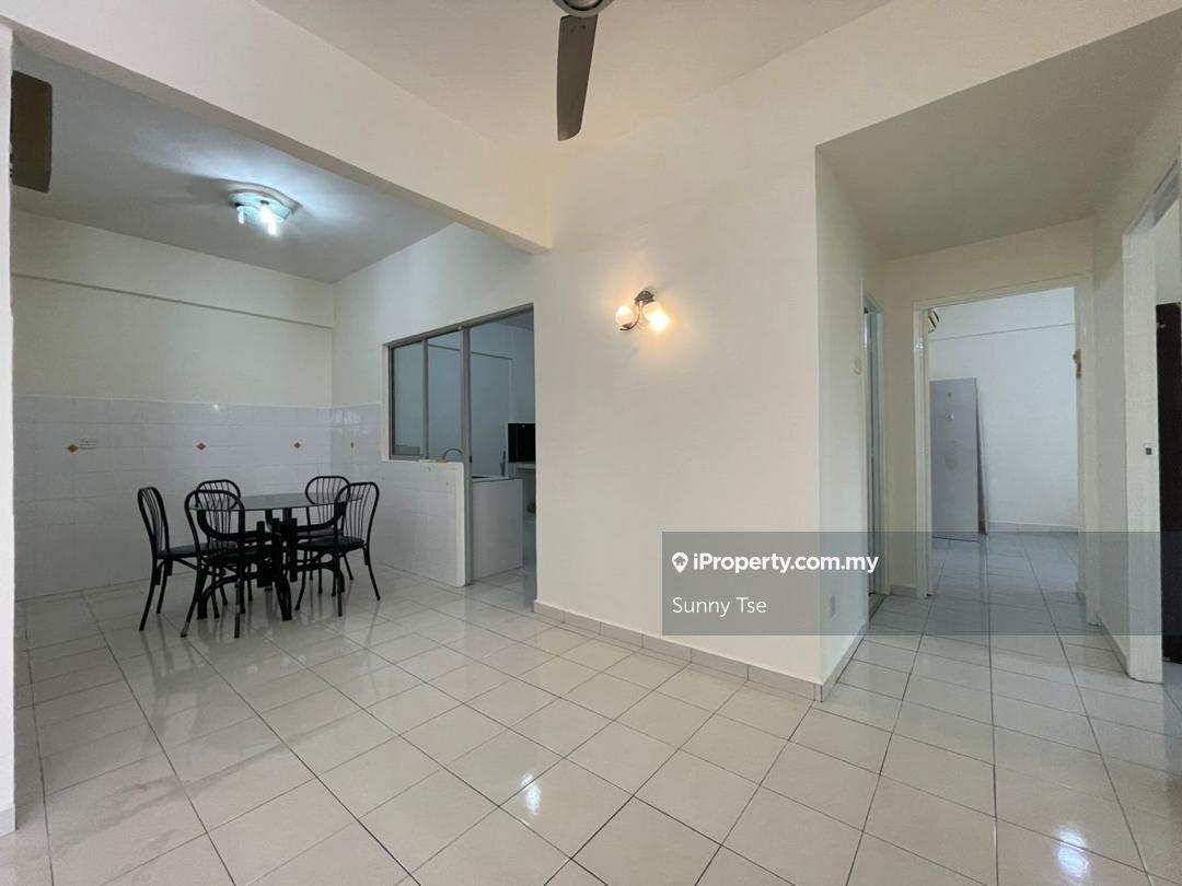 Putra Place Canal View worth buy