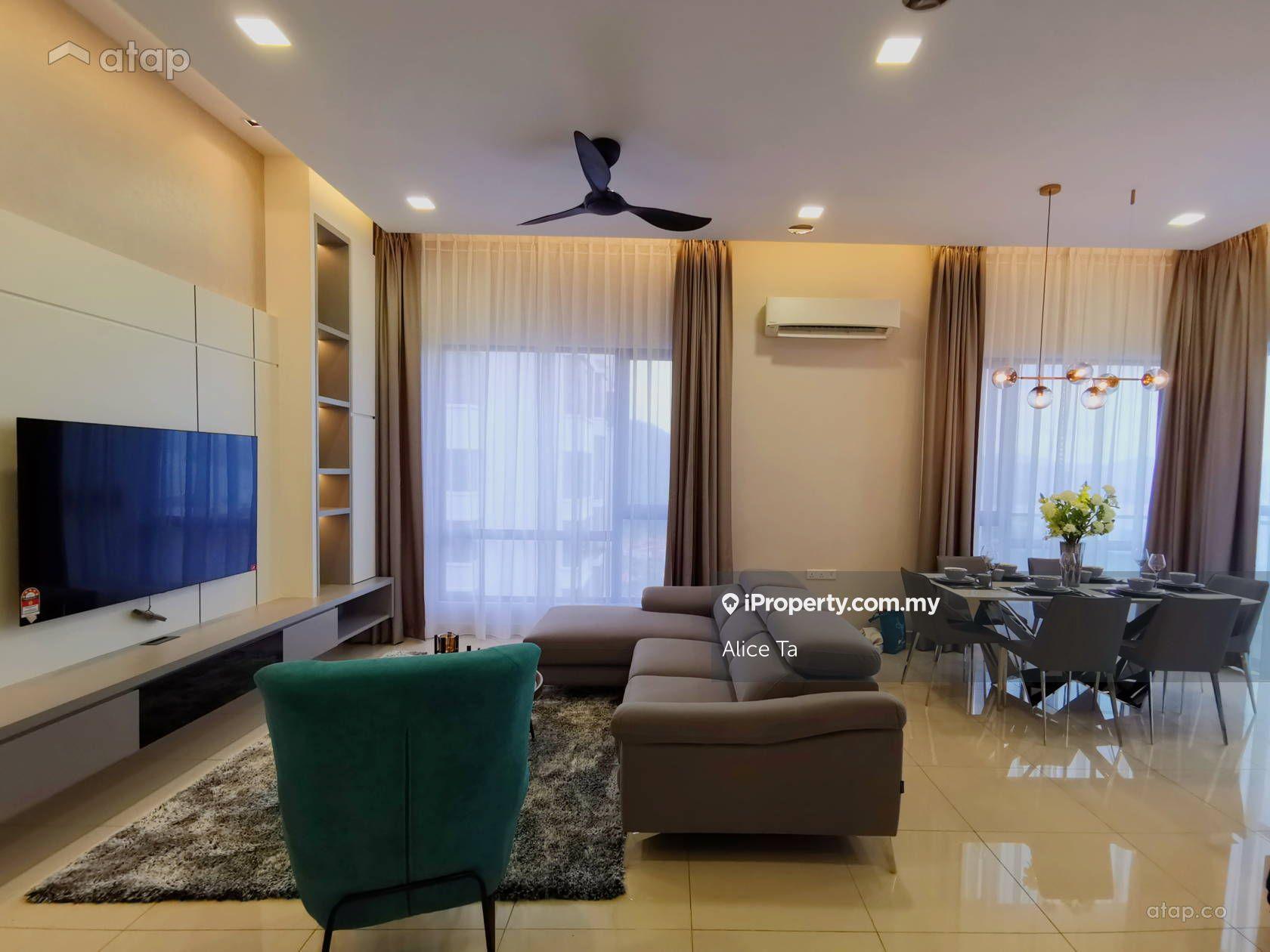 Low Density! Free furnished,Ready Move In! Next to UPM Uniten, 0% dp