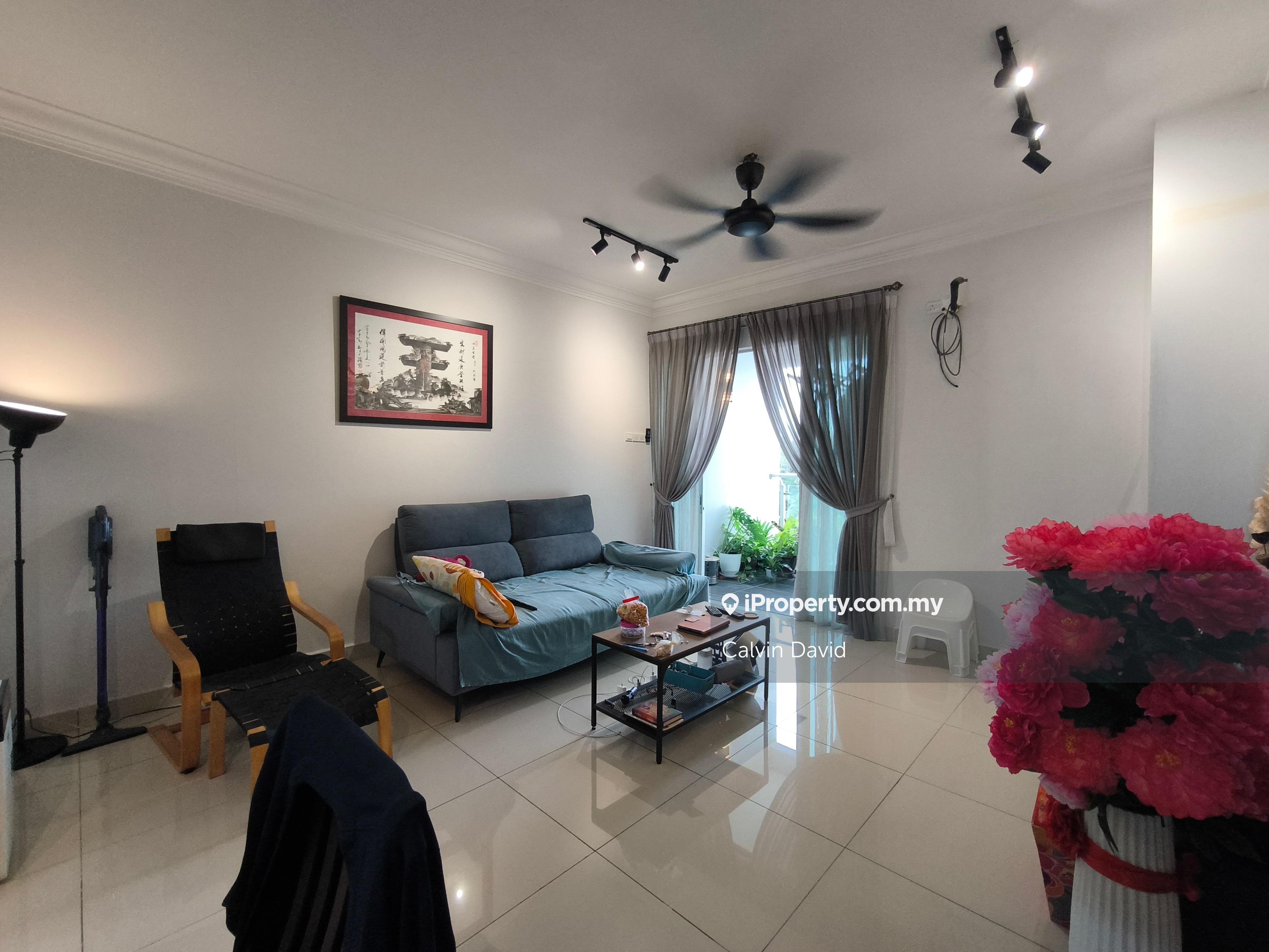 Aman Heights Condominium Freehold, Renovated & In Excellent Condition
