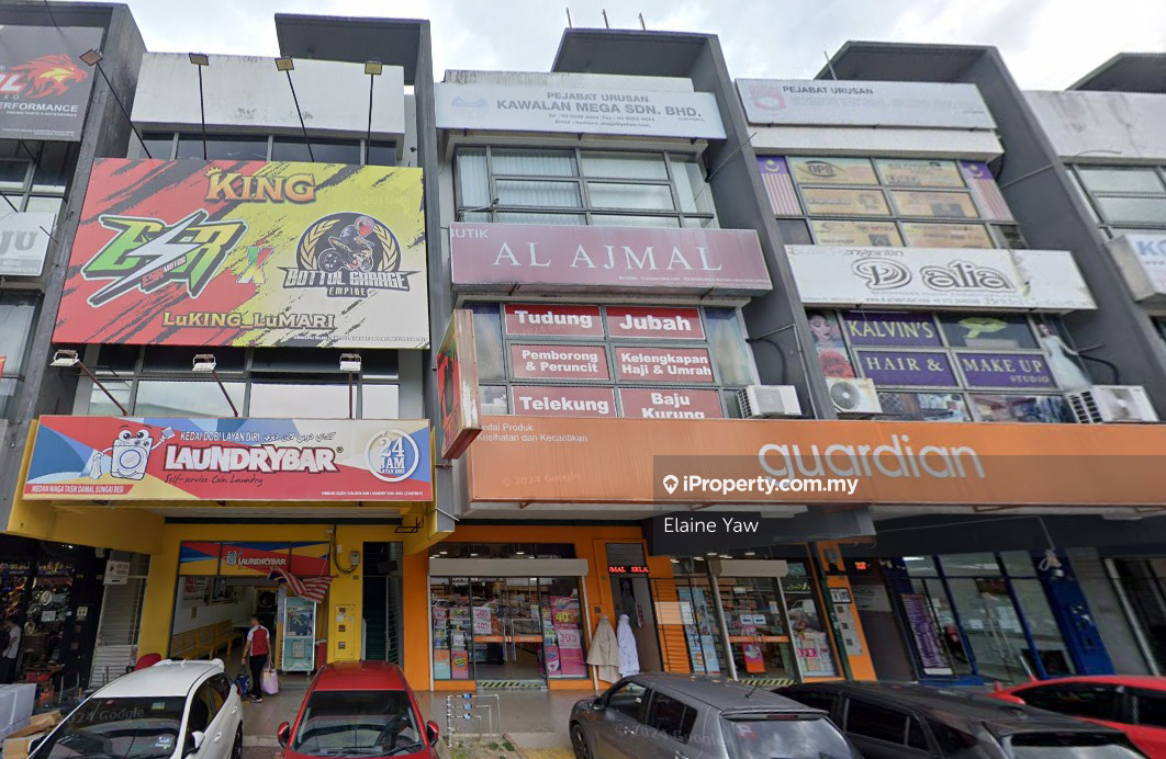 Prime 3-Storey Shoplot for Sale @ Lakefield, Sungai Besi