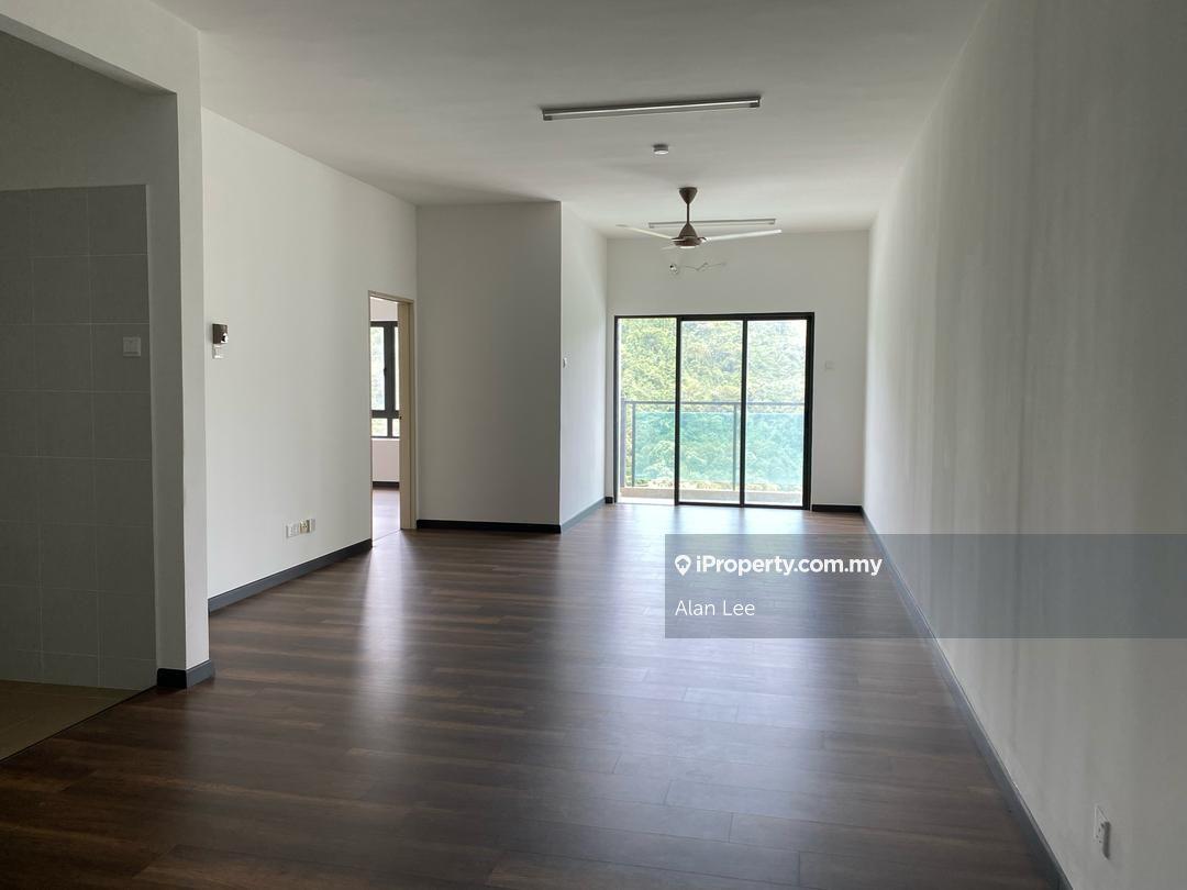 Developer hand Over Condition, Freehold, Mid Floor