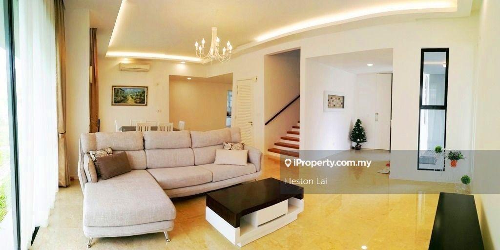 Inspiration Park, Full Renovated 2-Storey Semi-D