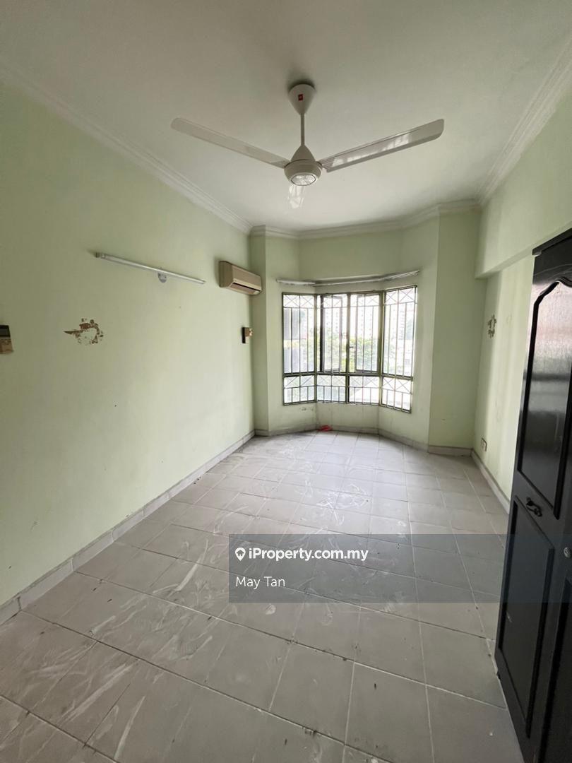 Sri pelangi condo for rent