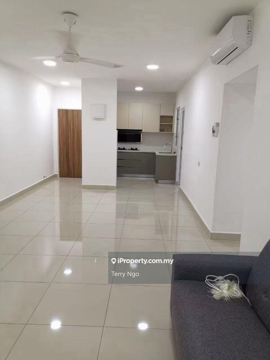 The Park Condo Partially Furnished for Rent at Mak Mandin