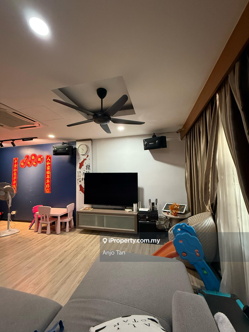 Terrace House@Butterworth Fore Sale