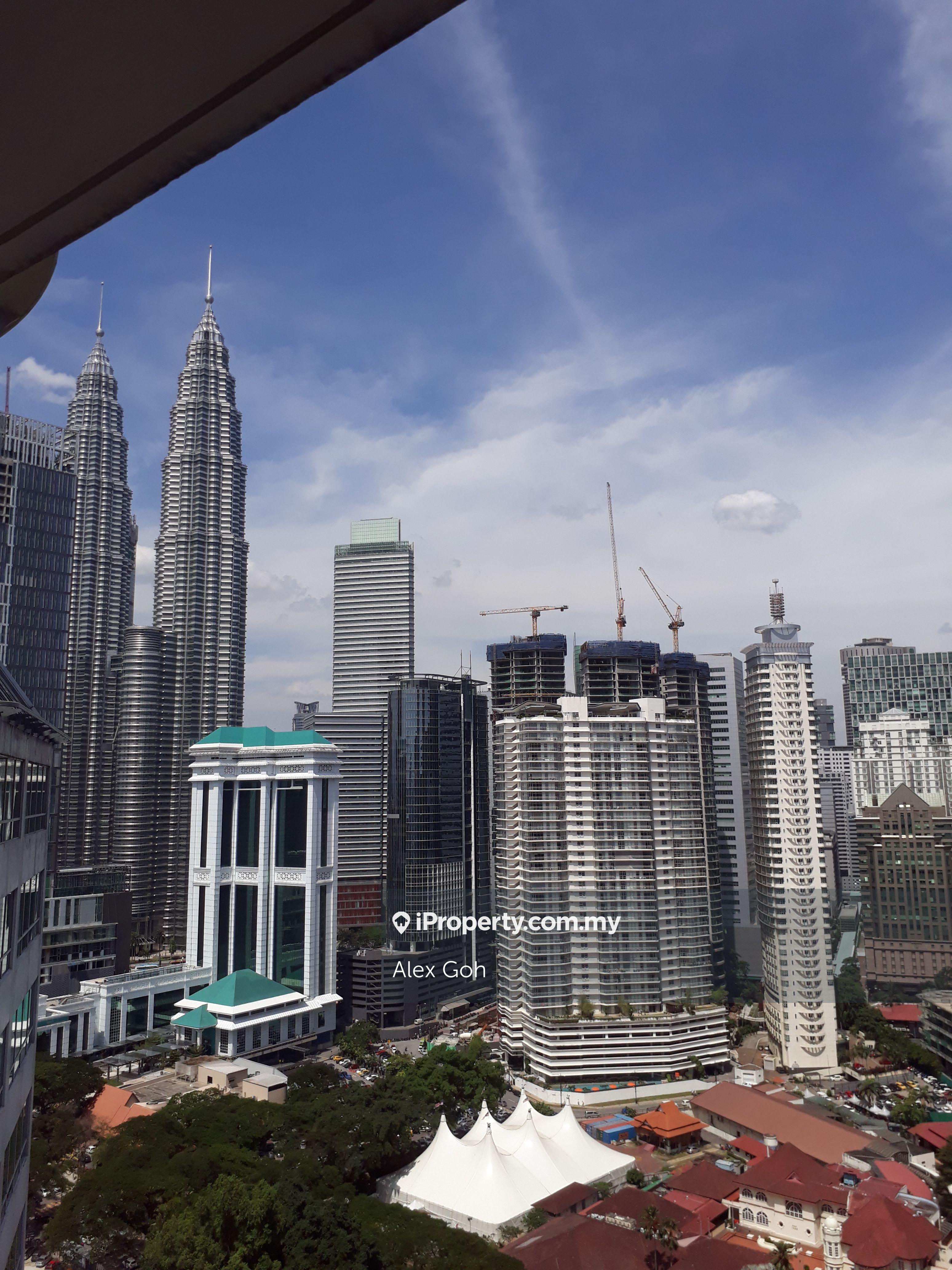 KLCC Twin Tower View / Hotel Pool View Unit For Sale