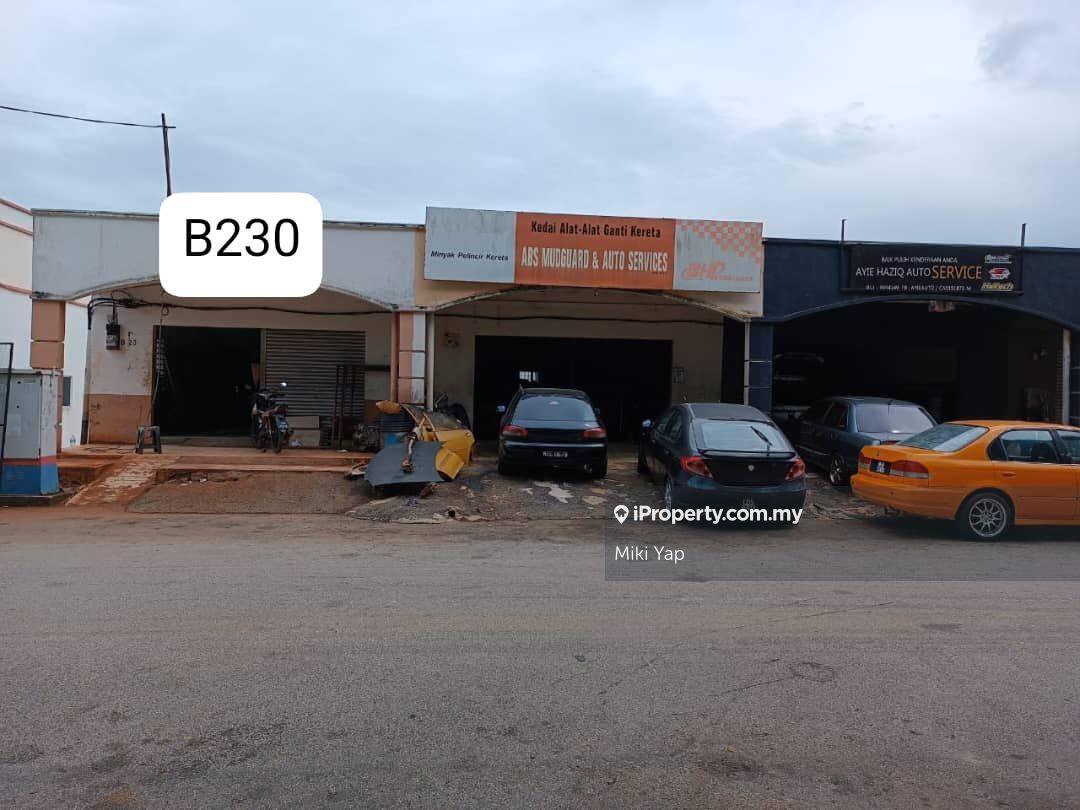 B230 Storey endlot