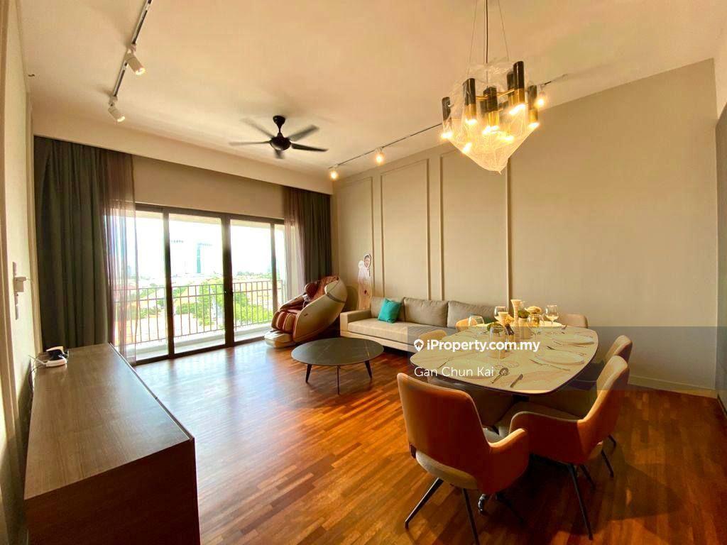 Straits Residences @ Tanjung Tokong Fully Furnished Straits Quay
