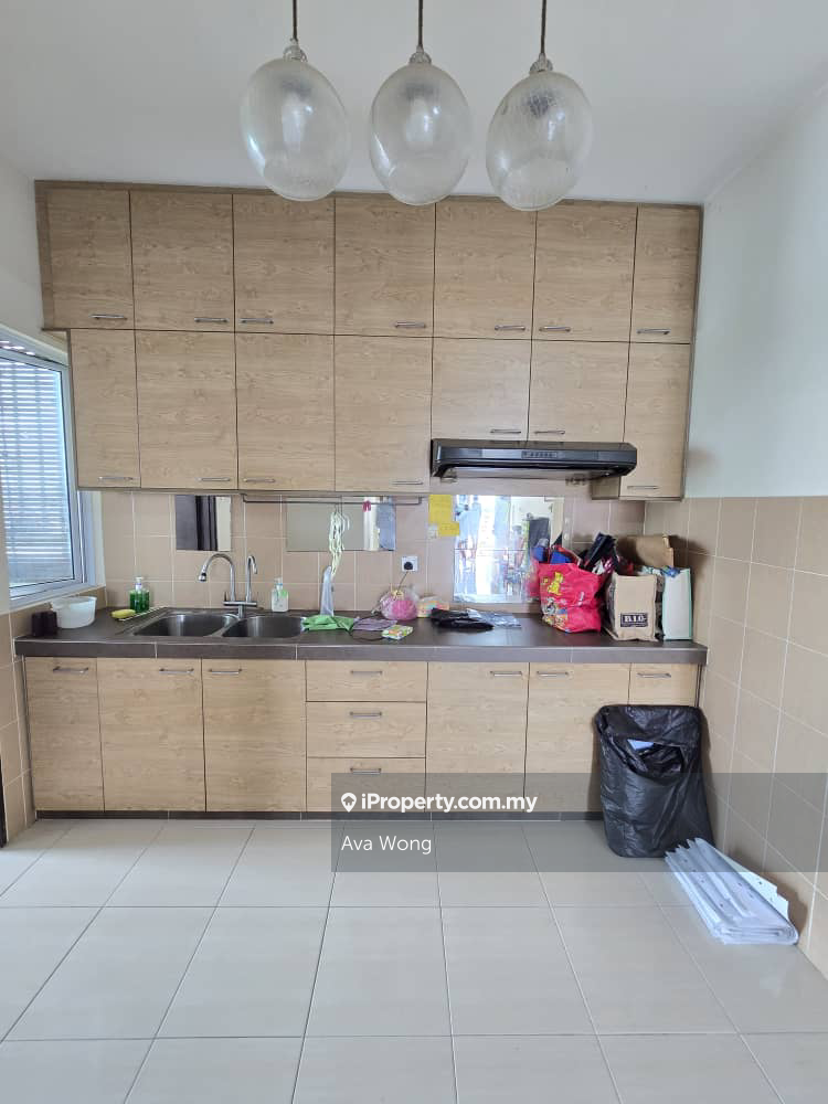Ken Damansara 3 For Sale ! Ss2