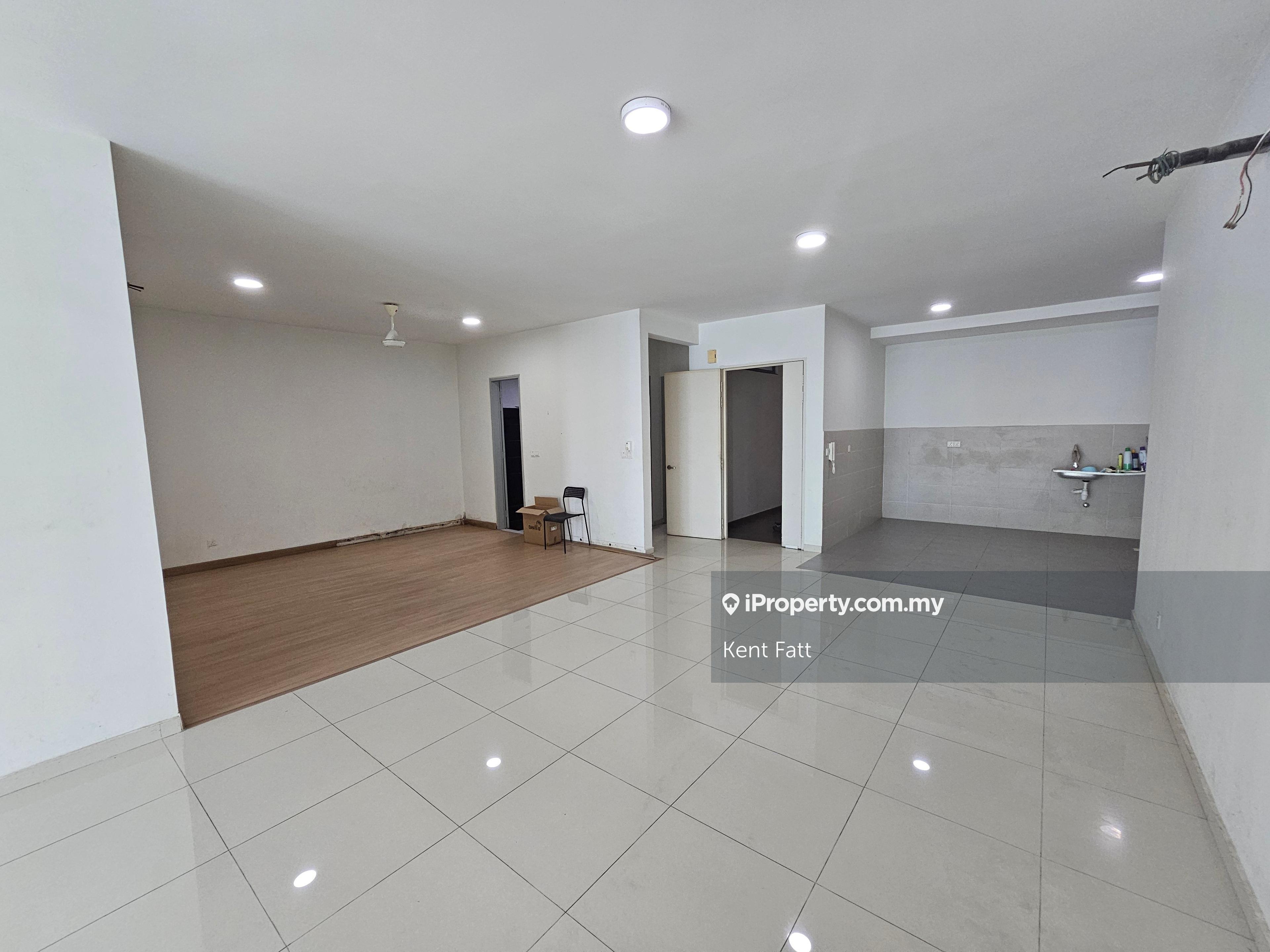 Below Market Value X2 Residency Puchong Condominium For Sale