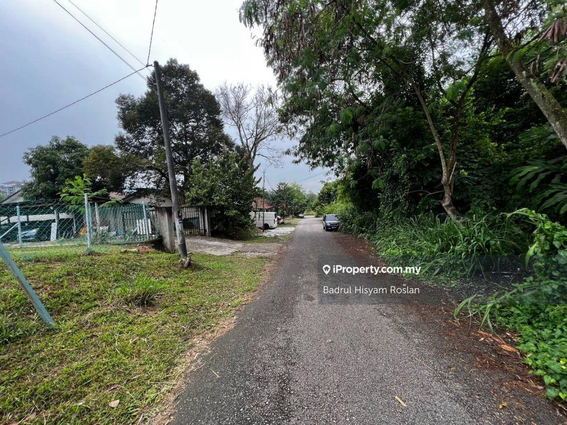 Flat Land Bungalow Lot Sungai Merab Bangi