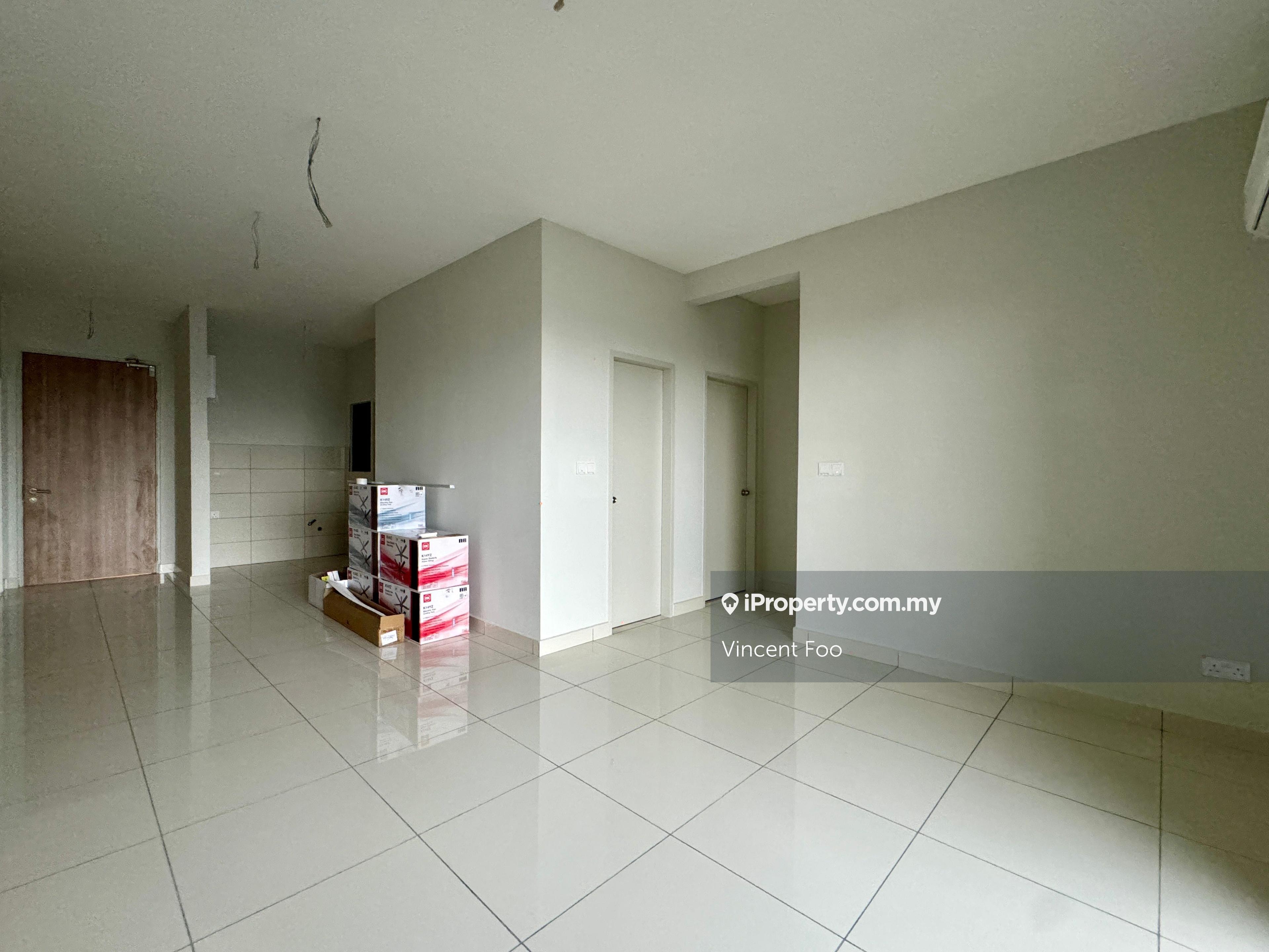 Brand New House Available, Facing KLCC & Jln Klang Lama, Low Density