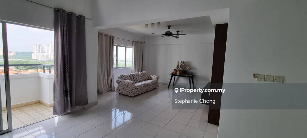 Damansara Perdana Emerald Duplex 1,863sf 4 rooms 3 baths Rm800k Neg