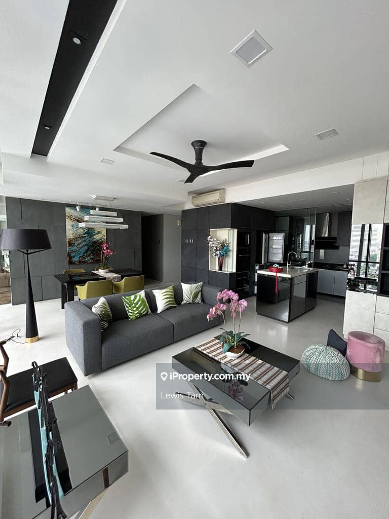Fully furnish unit for rent 
