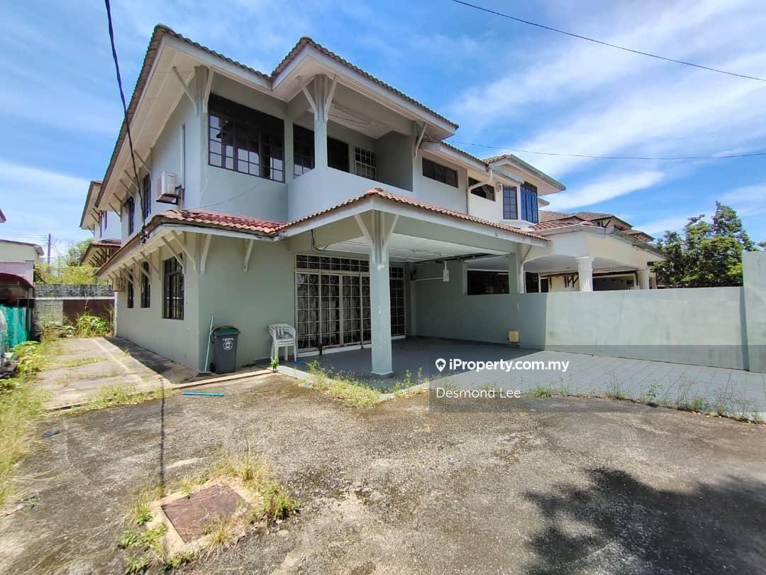 Tmn Perling Jln Layang Semi D for sale 