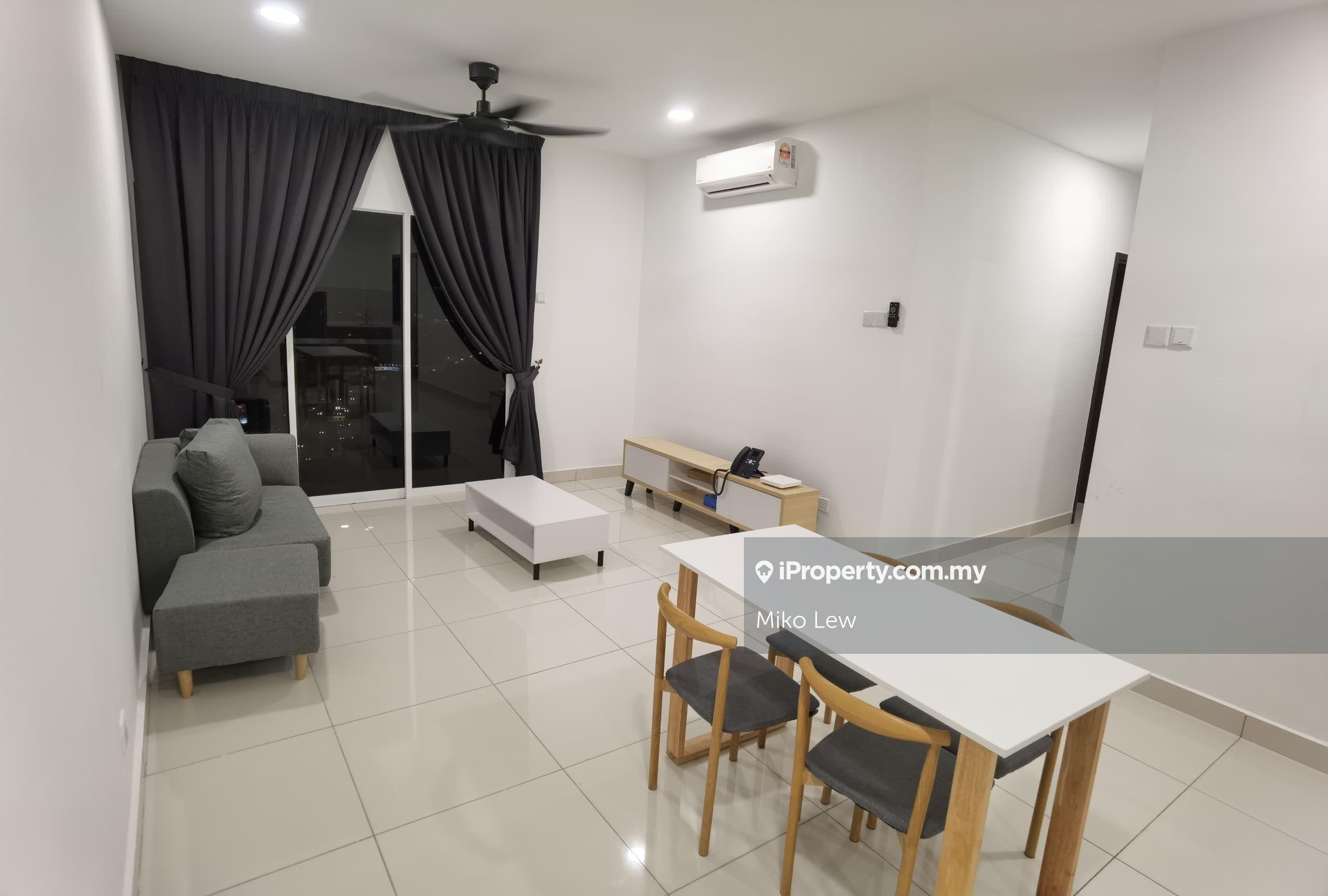 Walking distance to Pavilion 2, free wifi, ready to move in