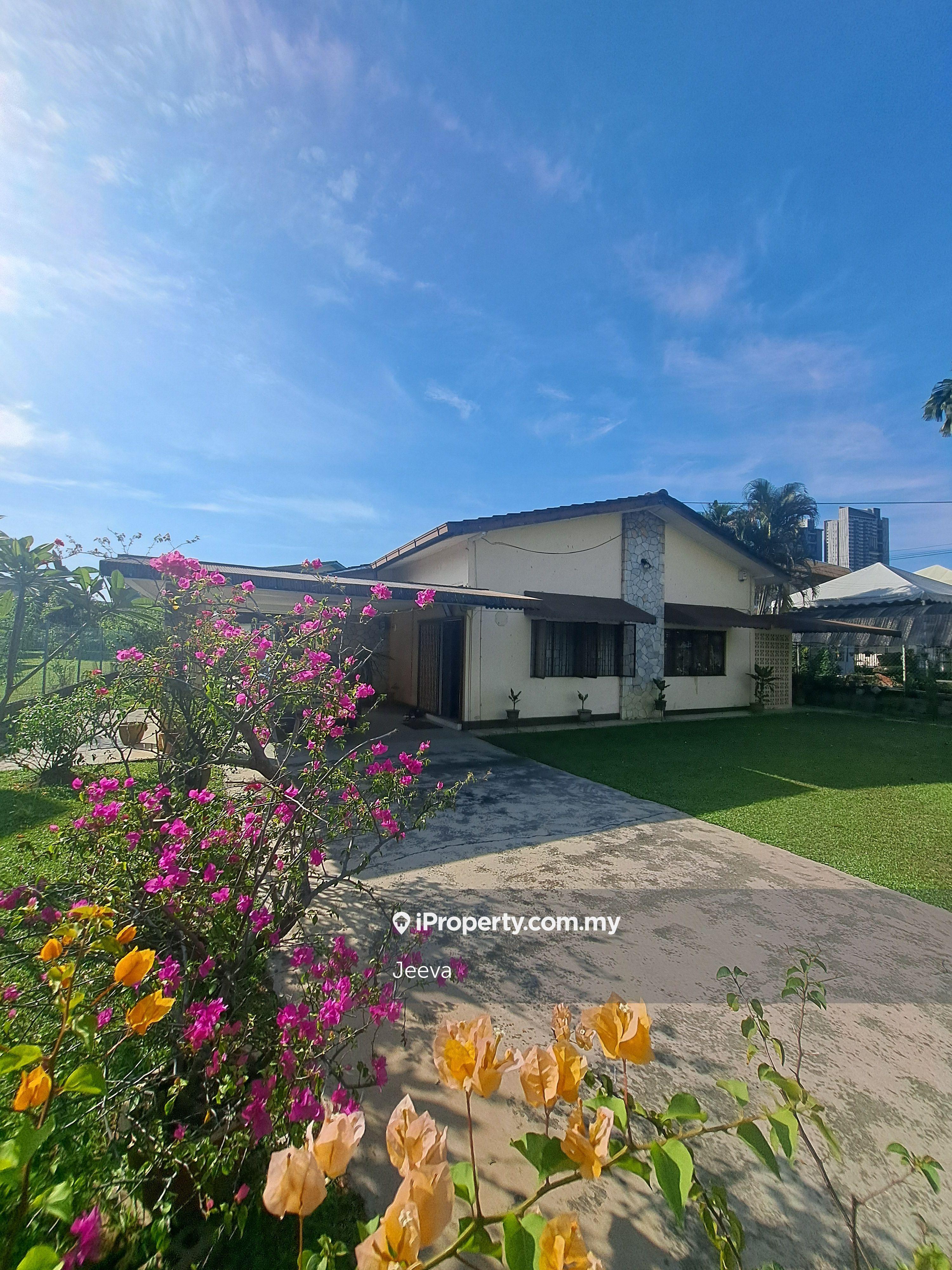 Sale Single Storey Bungalow House Seksyen 18 Petaling Jaya Freehold