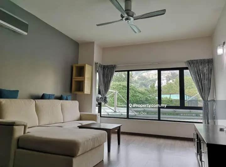 Alpine Tower 1050sf Renovated Lower Floor Bukit Jambul