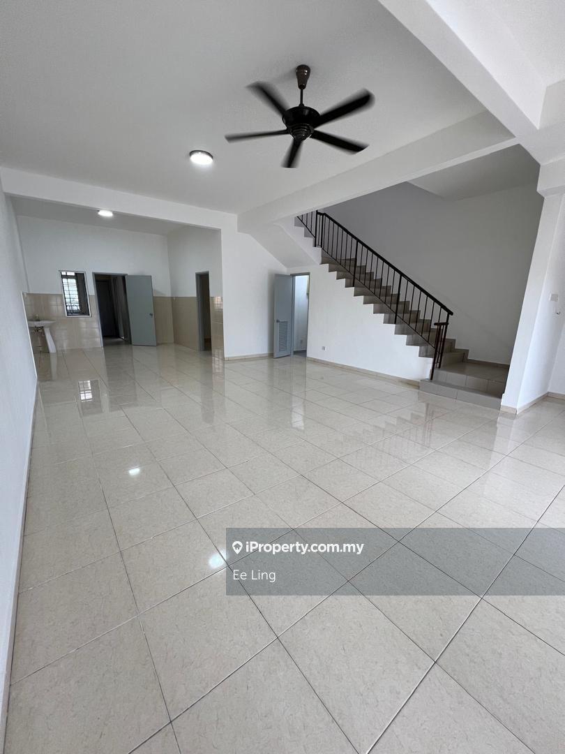 Seri kembangan taman alam putra (alam sanctuary) 2 storey house rent