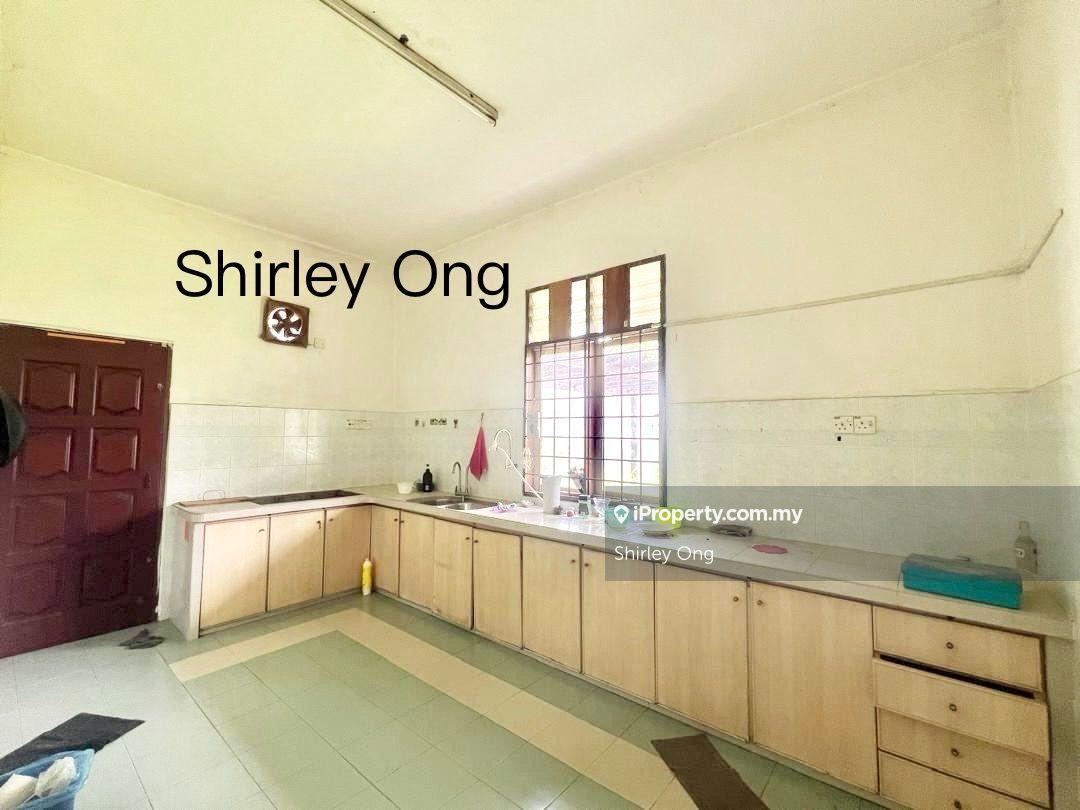3250 sf Corner 2 Storey Corner Taman Impian Near Aeon Lotus Alma