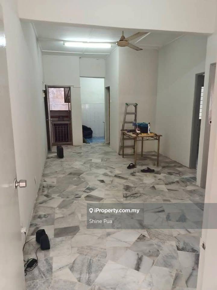 Taman Mulia Jaya Ampang Flat