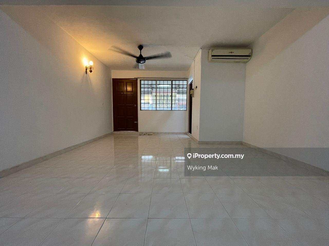 Vacant House, Ready to Move In, Batu Caves