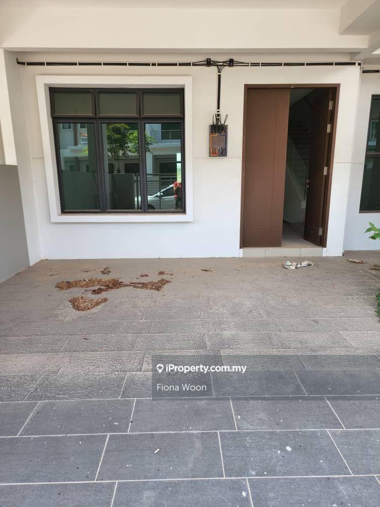 Double Storey For Rent Taman Krubong Heights , Melaka