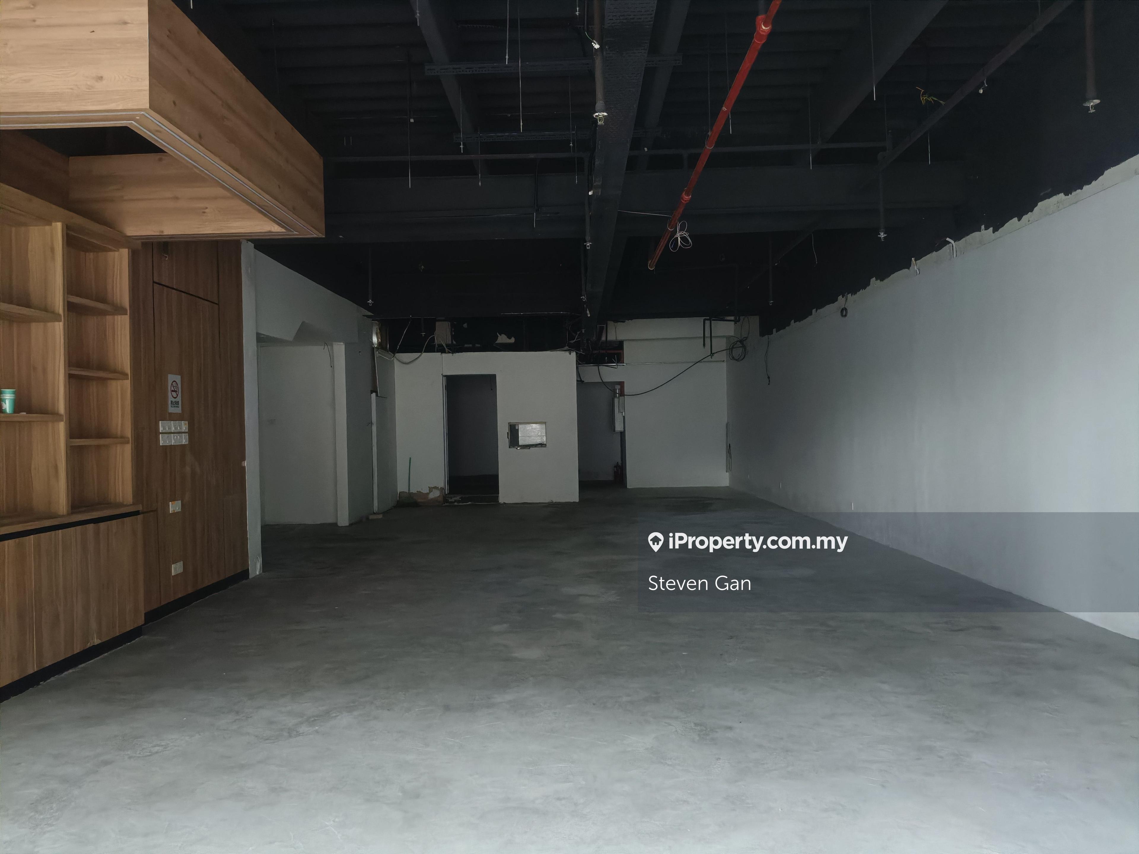 Shop for Rent Plaza Arkadia
