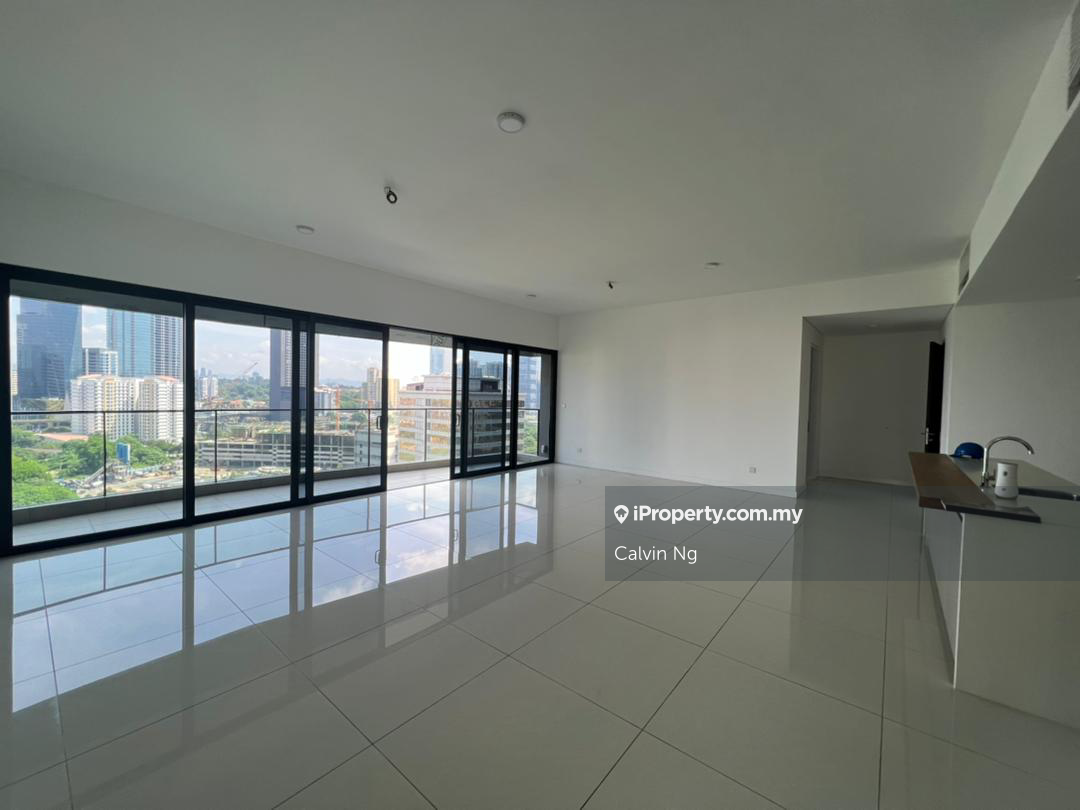 Living luxury in Bangsar city 