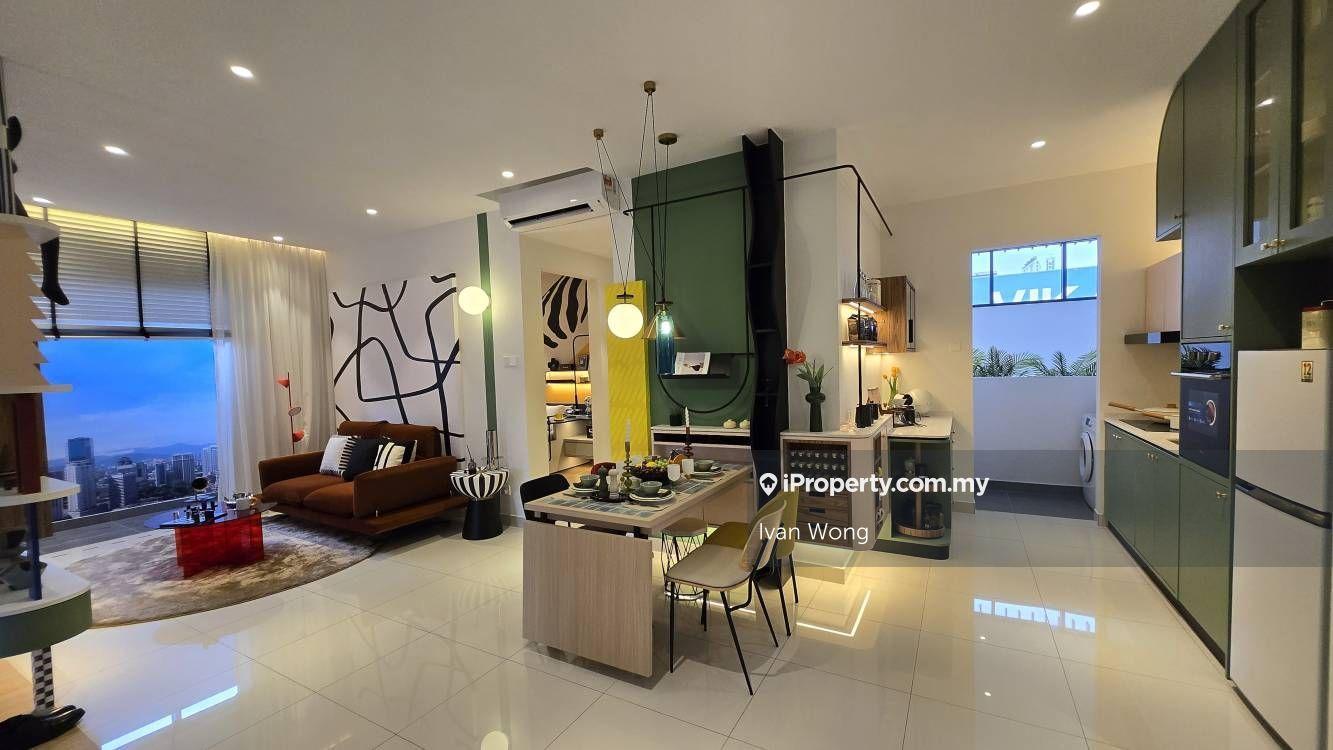Next to Mid Valley , Ownstay and Investment , High Return