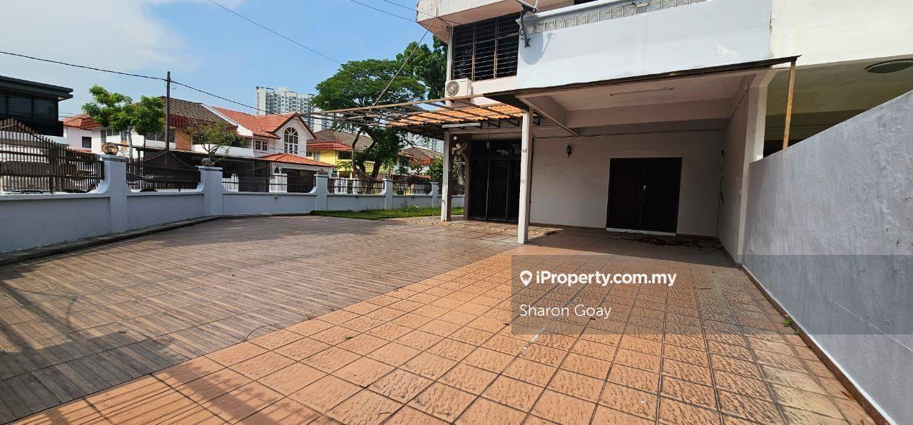 2 sty semi detached pantai jerjak, bayan lepas